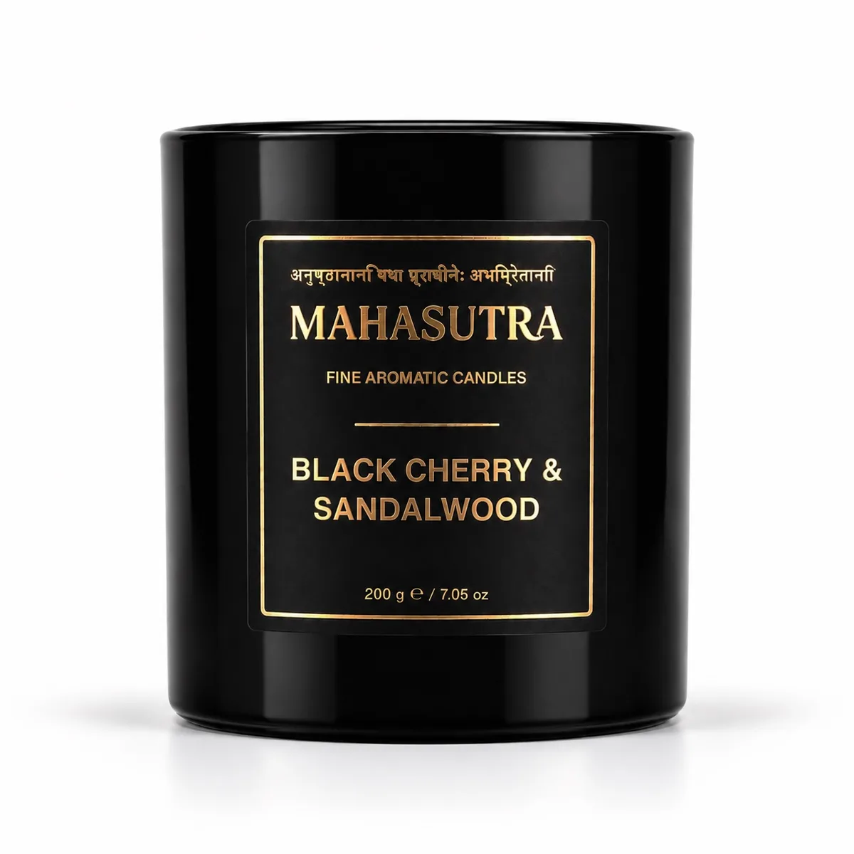 Black Series Candle แบล็กเชอร์รี & ไม้จันทน์ โดย Mahasutra